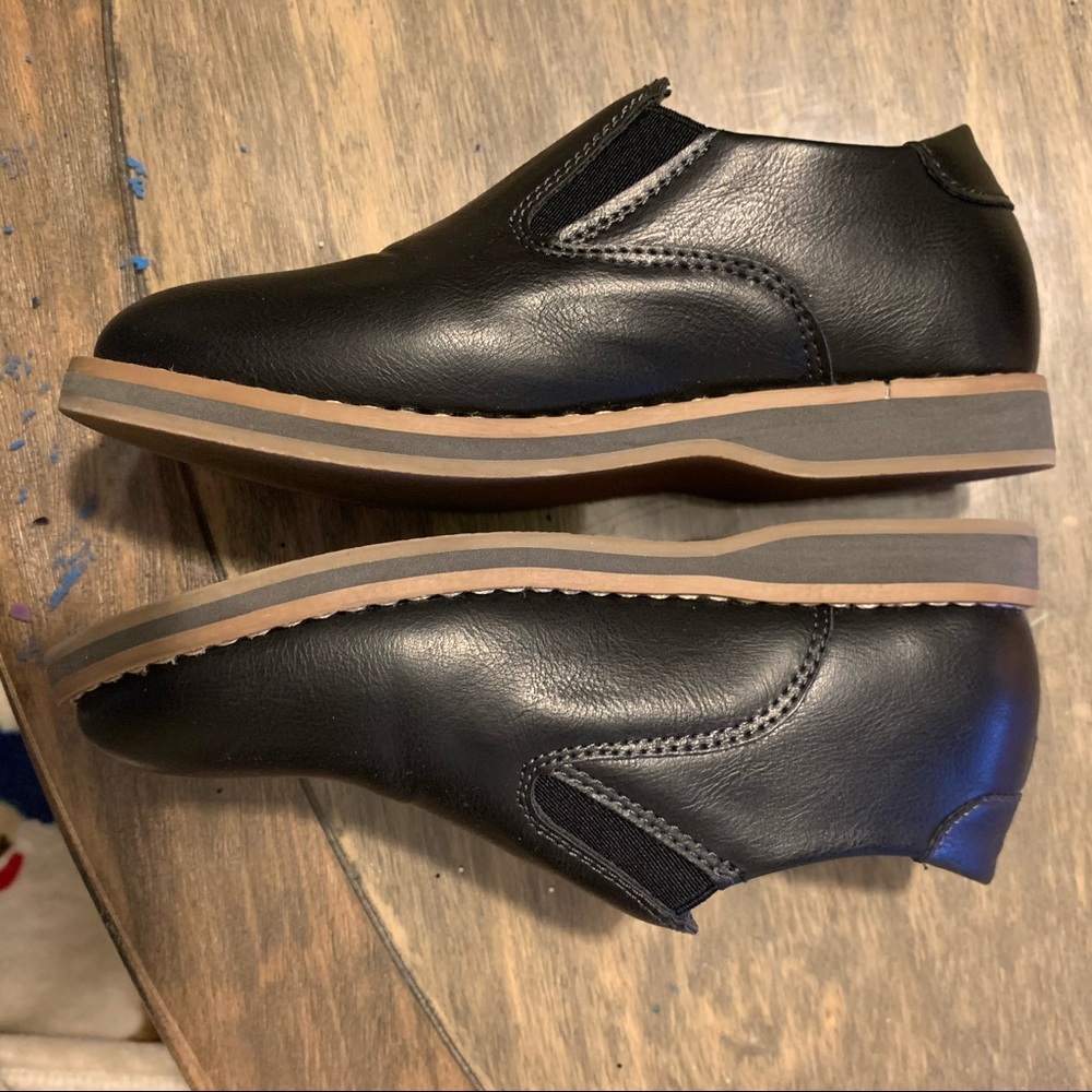 Dress shoes size 12 toddler cat & jack worn once
